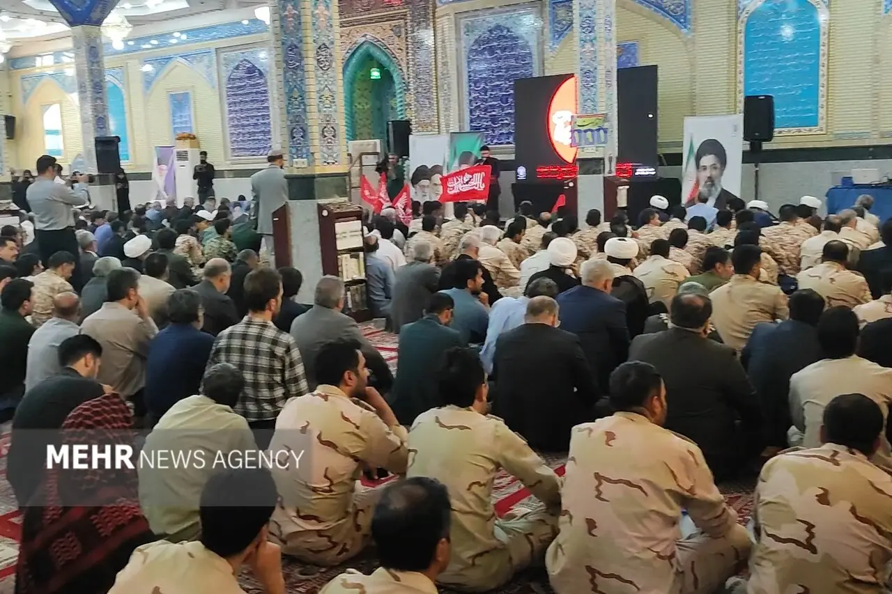 آغاز مراسم چهلمین روز تدفین رهبر شهید در زاهدان