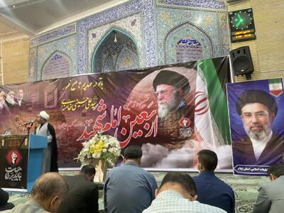 شعارهای تفرقهافکنانه آب در آسیاب دشمن ریختن است