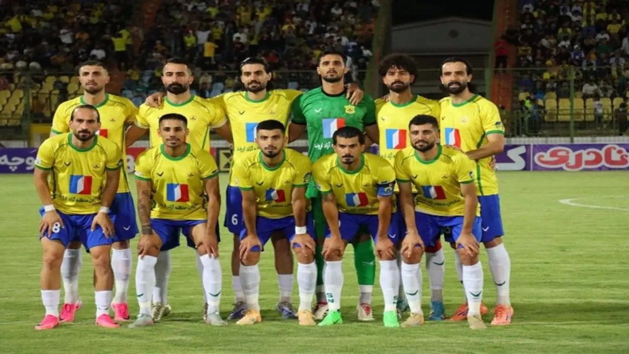  فجر سپاسی ۰ - ۰ صنعت نفت آبادان/ تساوی بدون گل فجر و صنعت نفت در دیداری کم حاشیه - پارس فوتبال