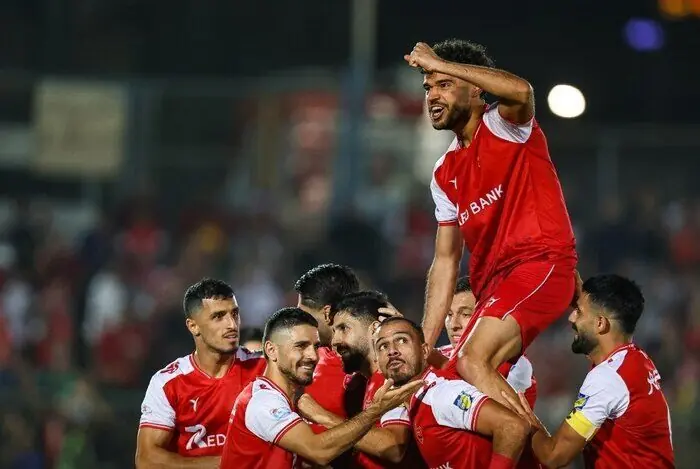پرسپولیس با پیروزی پرگل برابر استقلال خوزستان صدرنشین شد