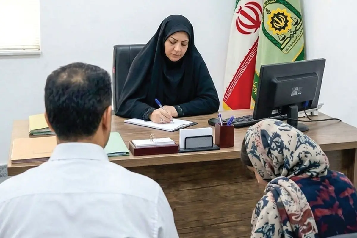 بازگشت امید به زندگی تباه شده زن جوان با کمک مرکز مشاوره پلیس مشهد