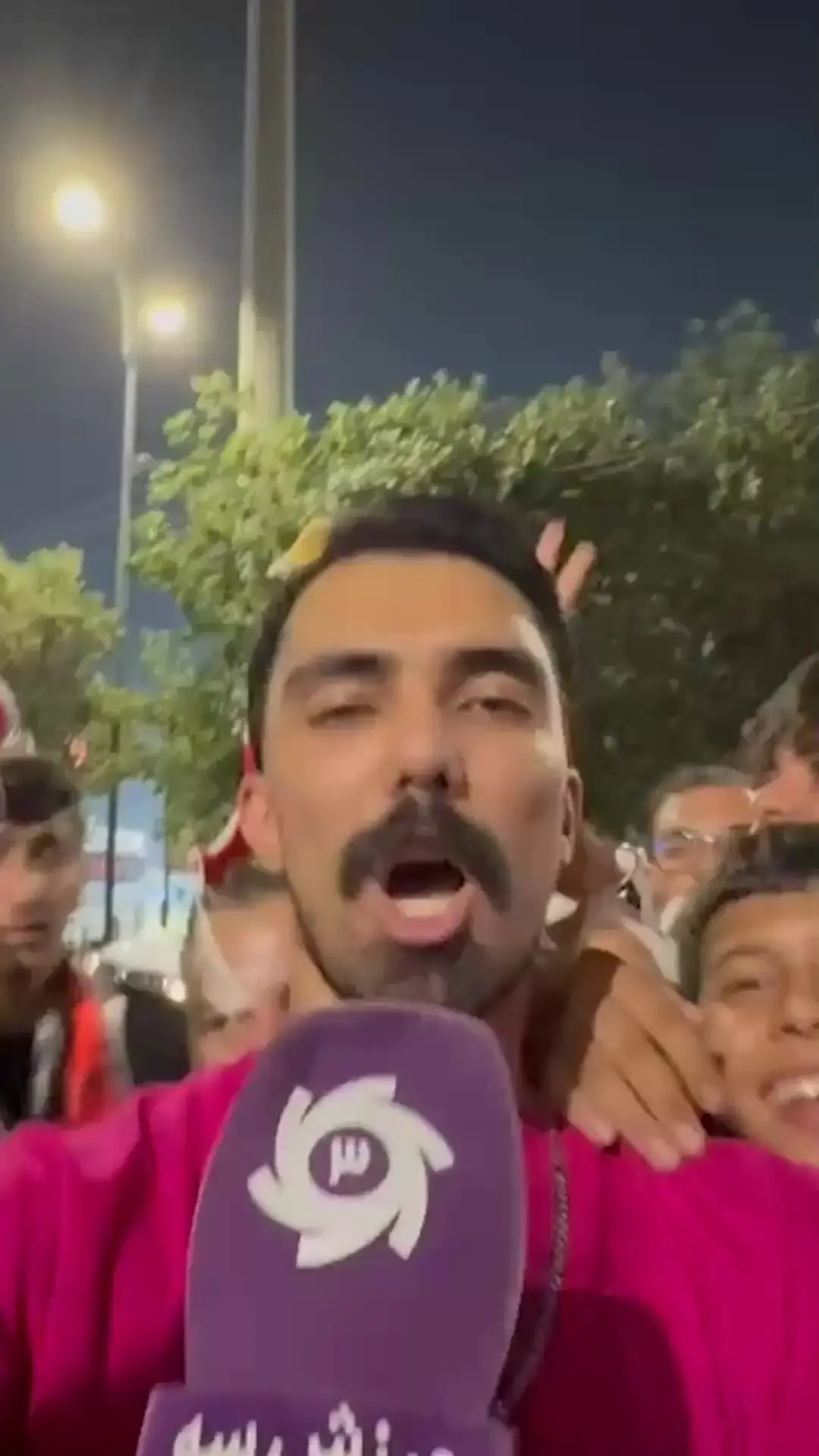 تشکر هواداران از مربی پرسپولیس