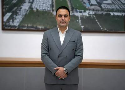 محمدی رسما حکم مدیرعاملی گرفت