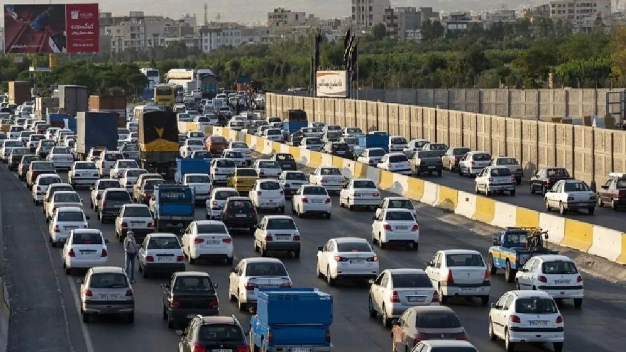  ترافیک سنگین در آزادراه های البرز؛ ضرورت مدیریت زمان سفر