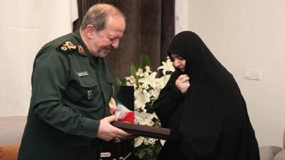 سرپرست وزارت دفاع: مسیر پیشرفت صنعت دفاعی با قدرت ادامه دارد