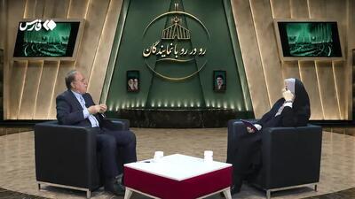 حاجیبابایی: وقتی قیمت نفت بالا میرود یعنی ما برندهایم، وقتی پایین میآید، یعنی آمریکا موفق شده است