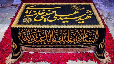  حال و هوای حرم مطهر رضوی پیش از آغاز مراسم بزرگداشت چهلم تدفین آقای شهید ایران