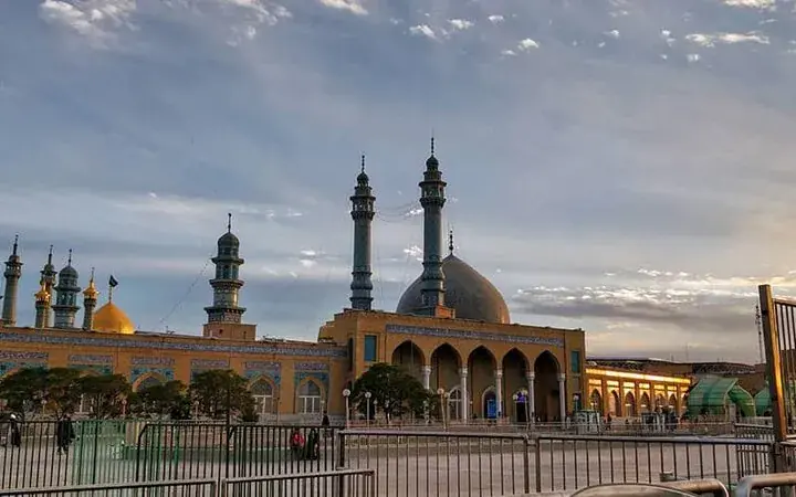 روزنامه جوان: چرا جوانان دیگر به مسجد تمایل ندارند؟