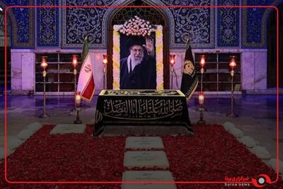 مراسم چهلم تدفین رهبر شهید انقلاب در حرم امام رضا علیهالسلام