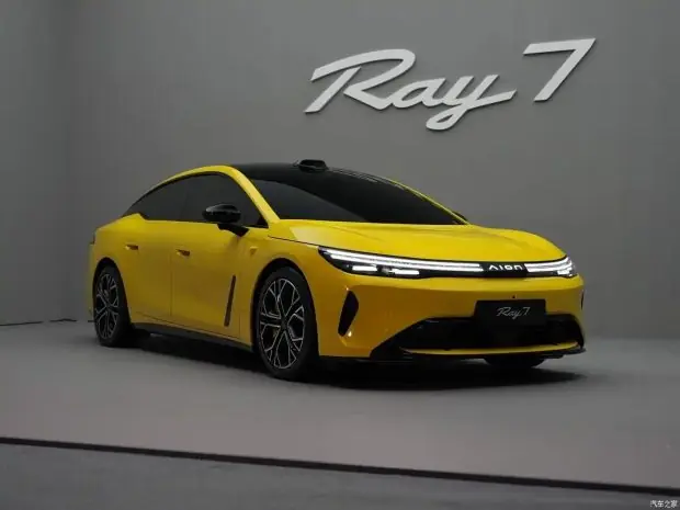 معرفی گک Aion Ray 7