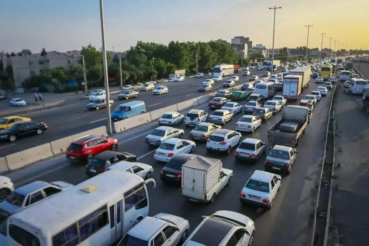 ترافیک سنگین در جاده چالوس و محور هراز