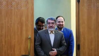 روزنامه جمهوری اسلامی: چرا «سلمان سامانی» به این پرسش پاسخ نداد که «به چه دلیل فکر میکند در صورت بازگشت به ایران اعدام خواهد شد؟»
