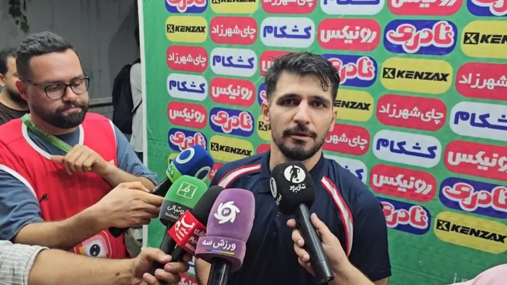  نیما انتظاری: فوتبال منطقی بازی کردیم ولی توسط هواداران ملوان تحت فشار بودیم