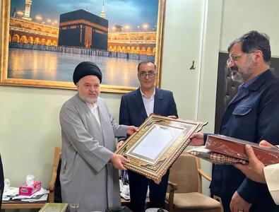 قدردانی رئیس بنیاد شهید از اقدامات ارزشمند آیتالله شهرستانی در حمایت از خانوادههای معظم شهدا