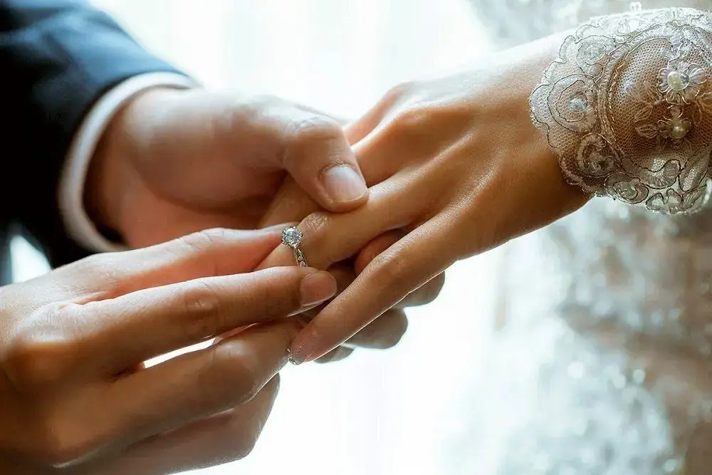 چرا ازدواج نمی کنیم؟