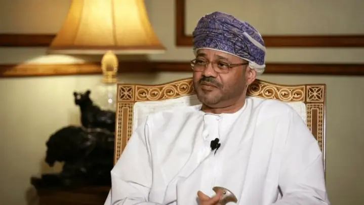 عمان: عبور امن از تنگه هرمز جدا از امنیت کل منطقه نیست/ خواهان تشدید تنش نیستیم