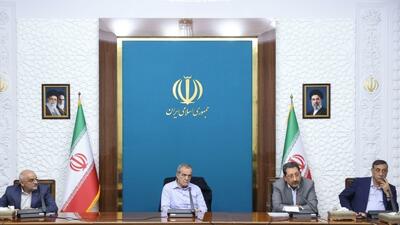 تأکید بر مدیریت مصرف و افزایش بهره وری انرژی در صنایع/ لزوم نقش آفرینی بیشتر رسانهها در فرهنگسازی مصرف بهینه انرژی