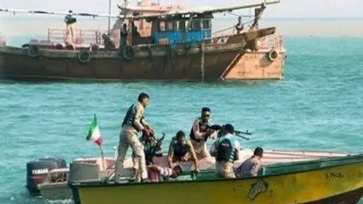 کشف ۷۶ هزار لیتر سوخت قاچاق در آبهای شمال خلیج فارس
