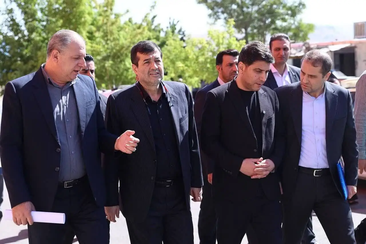 فیلم | بازدید وزیر ورزش و جوانان از سالن ۲۲ گولان سنندج