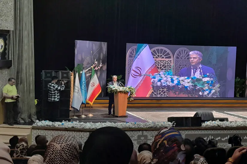 معاون وزیر بهداشت: تقویت بیمهها برای تقبل هزینههای درمان ضروری است