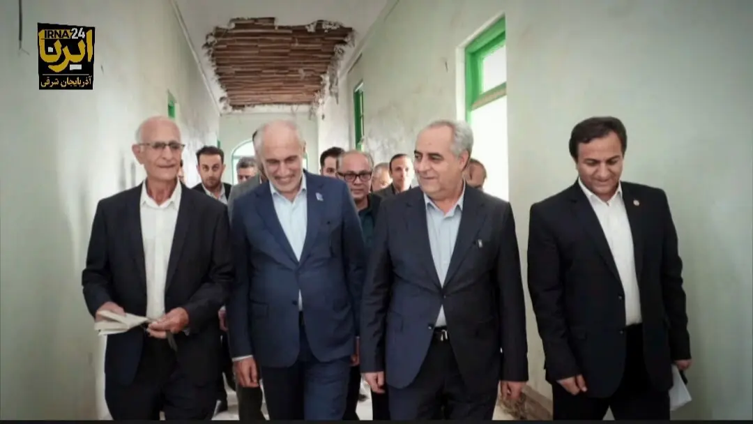 فیلم|دستور معاون رییسجمهور برای احیای ساختمان تاریخی دبیرستان فردوسی تبریز