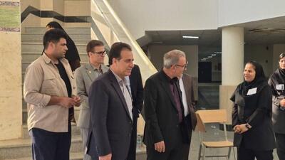 آغاز رقابت ۱۸ هزار کهگیلویه و بویراحمدی در آزمون سراسری؛ بازدید استاندار از حوزه امتحانی
