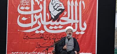امام جمعه کاشمر: انتقام ما، اخراج کامل آمریکا از منطقه است