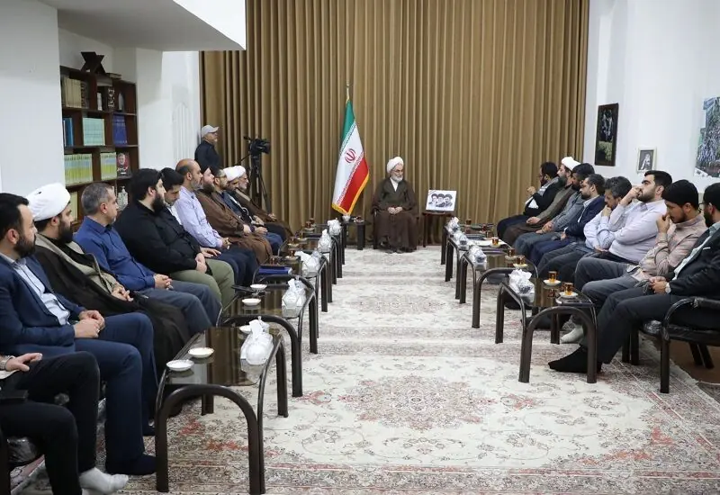  آیت الله فلاحتی: فعالان فرهنگی پیام انقلاب را با زبان نسل جوان تبیین کنند