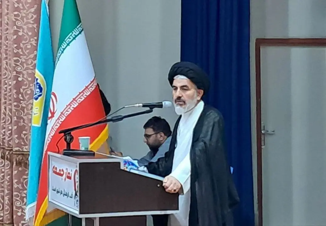 نماینده ولیفقیه در آذربایجانغربی: نمازجمعه قلب فرهنگی شهرهاست/امام جمعه عامل ایجاد همدلی