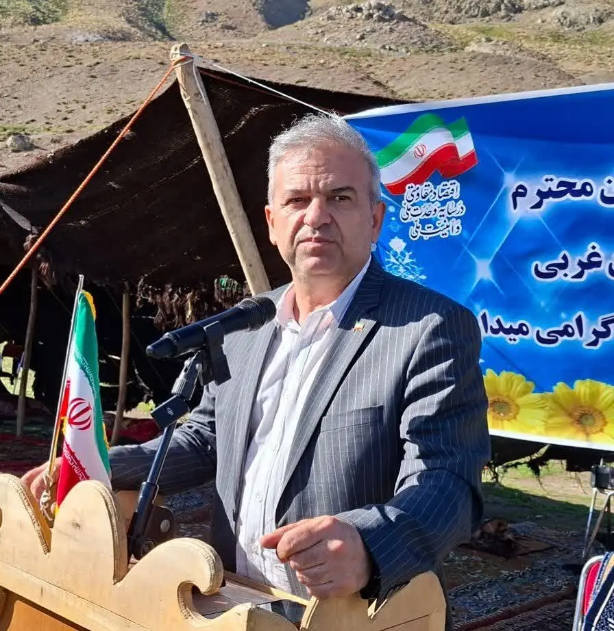 توزیع بیش از یک هزار پنل خورشیدی بین عشایر آذربایجانغربی