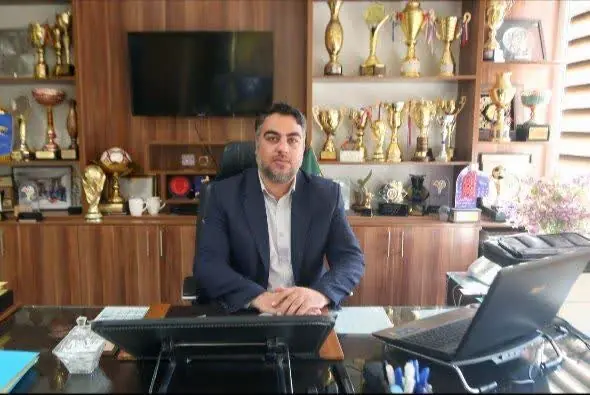 رقابت ۱۳ کلانشهر کشور در مسابقات شطرنج به میزبانی همدان