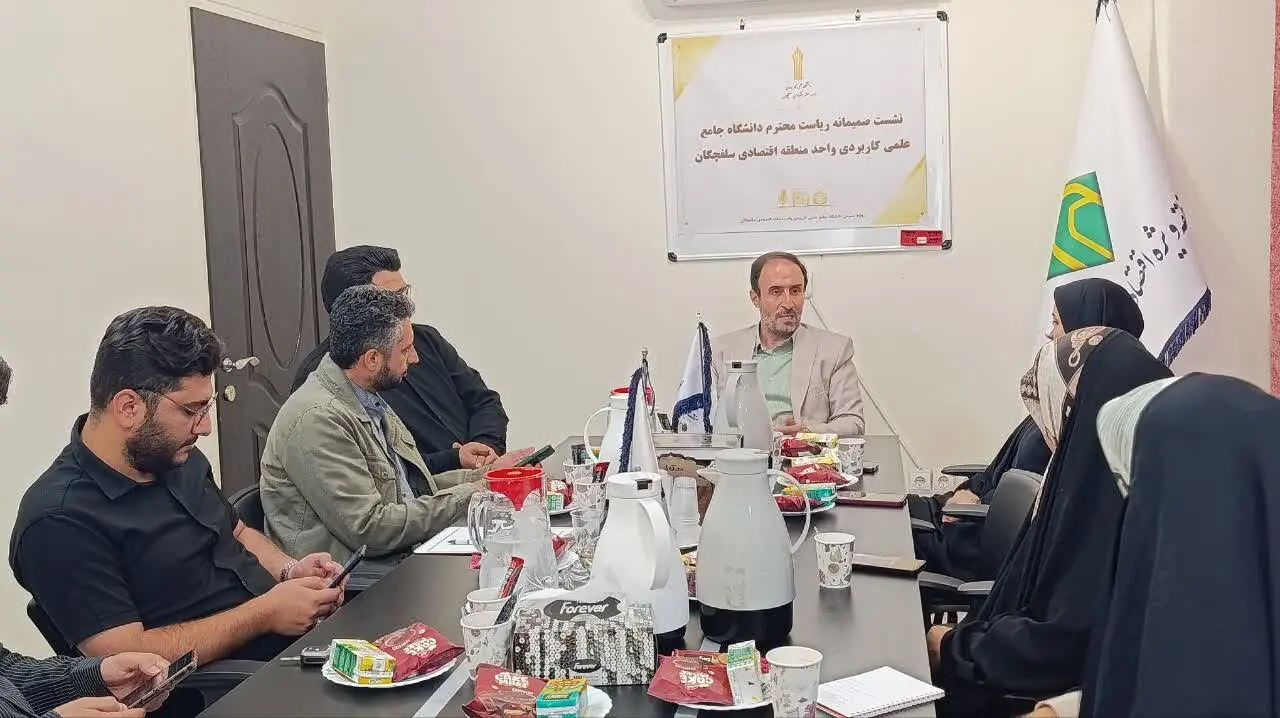  نیازسنجی صنعت و بازار کار، مبنای ایجاد رشته‌های دانشگاهی باشد