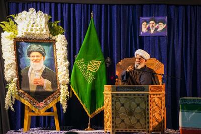 امام جمعه اهواز: تشییع میلیونی رهبر شهید بیانگر زنده بودن پیوند با آرمانهای انقلاب است