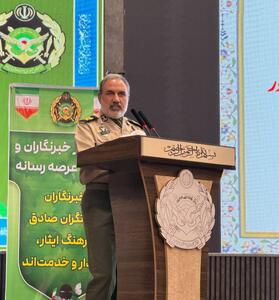 خبرنگاران، عملیات روانی دشمن را خنثی کنند/آماده شلیک به قلب دشمن هستیم