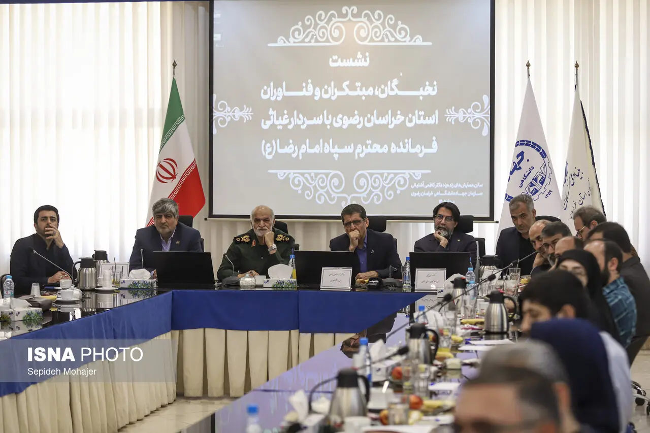 رئیس دانشگاه فردوسی: دشمن به خوبی فهمیده که منشأ قدرت ما متخصصینمان هستند