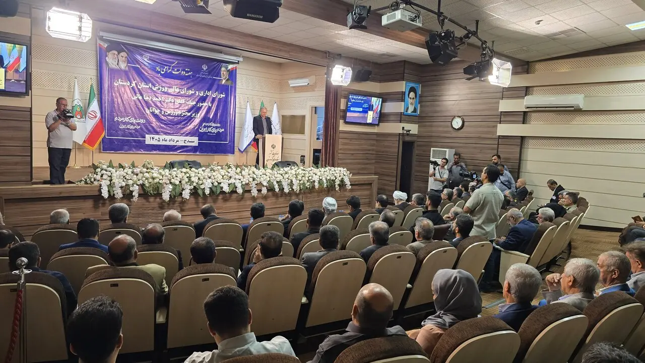 فعالیت ۸۰ هزار ورزشکار تا مطالبه ایجاد کمپ تیمهای ملی؛ مطالبات ورزش کردستان از وزیر ورزش
