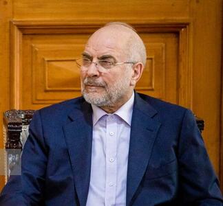  برگزاری نشست رئیس مجلس با فعالان اقتصادی ایرانی و عراقی