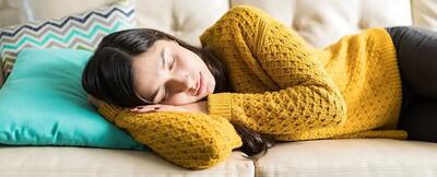  خواب بیش از ۸.۵ ساعت در شب ممکن است نشانه آلزایمر باشد