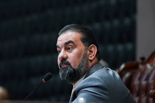 ببینید | پاسخ قالیباف به اقدام مشکوک حلبوسی