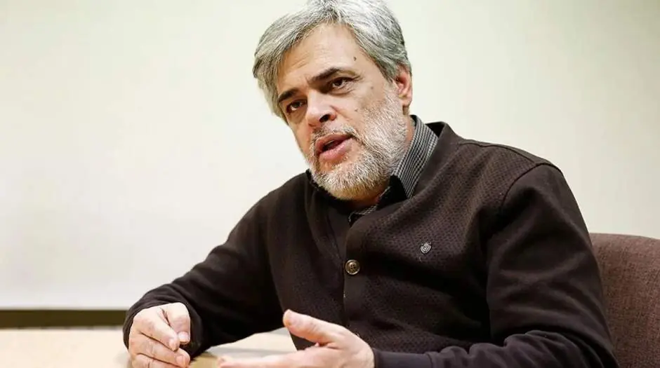 محمد مهاجری: این مجلس نه صلاحیت تصویب قانون نفوذ را دارد نه تخصصش را - مردم سالاری آنلاین