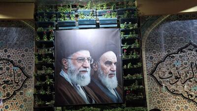 فیلم/ آغاز مراسم بزرگداشت چهلم آقای شهید ایران در حرم امام رضا(ع)