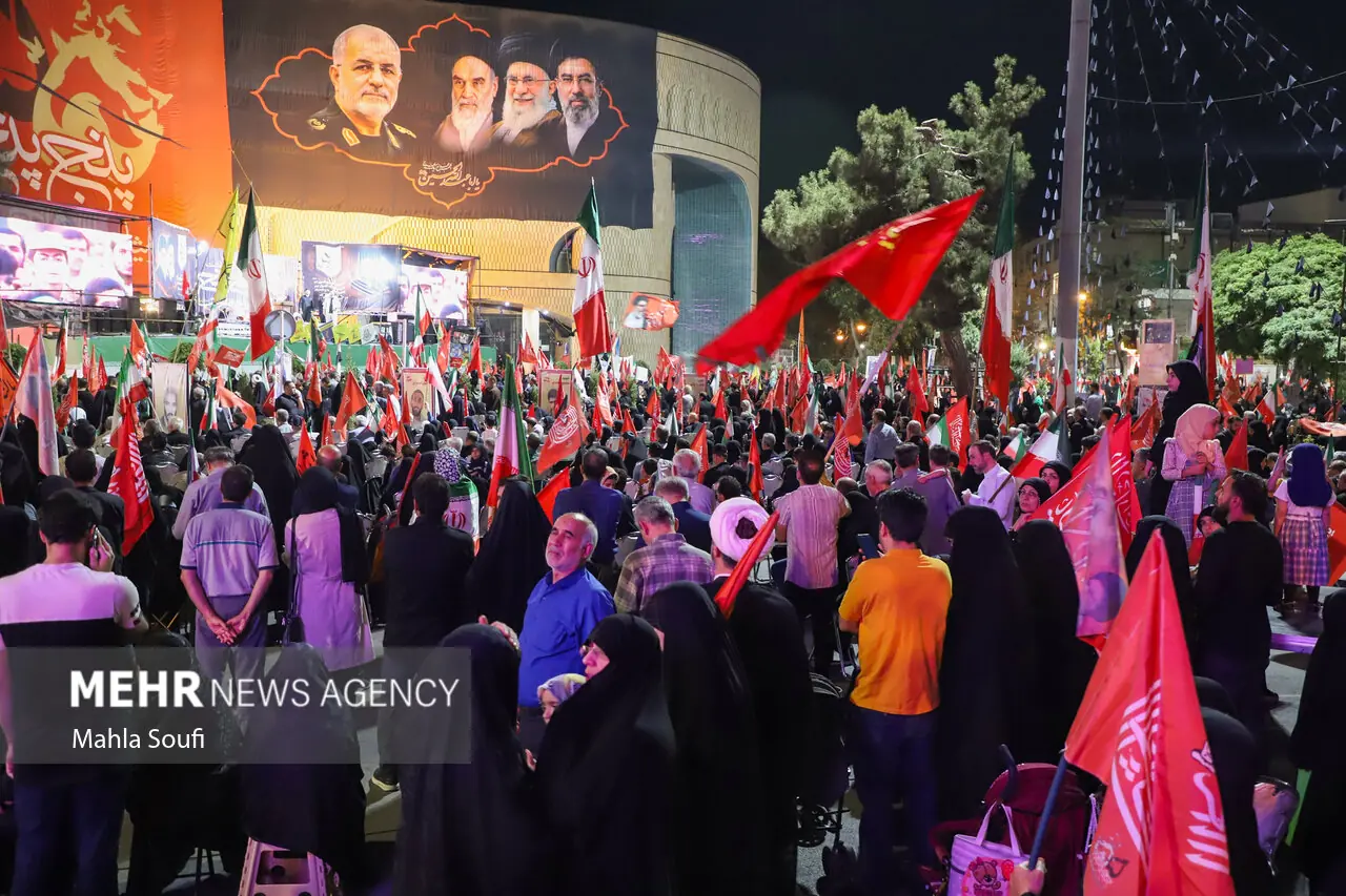 شاهنظری: دشمن از وحدت ملت ایران هراس دارد