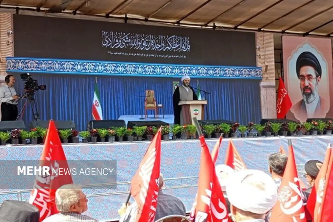 مسجد باید پرچمدار حرکت مؤمنان و پیشقراول جامعهسازی باشد