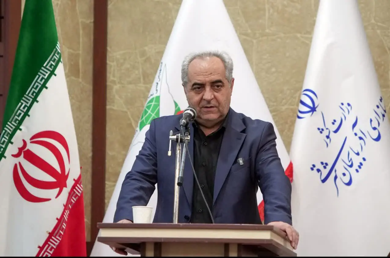 سرمست: خانوادههای شهدا نماد صبر و ایستادگی ملت ایران هستند