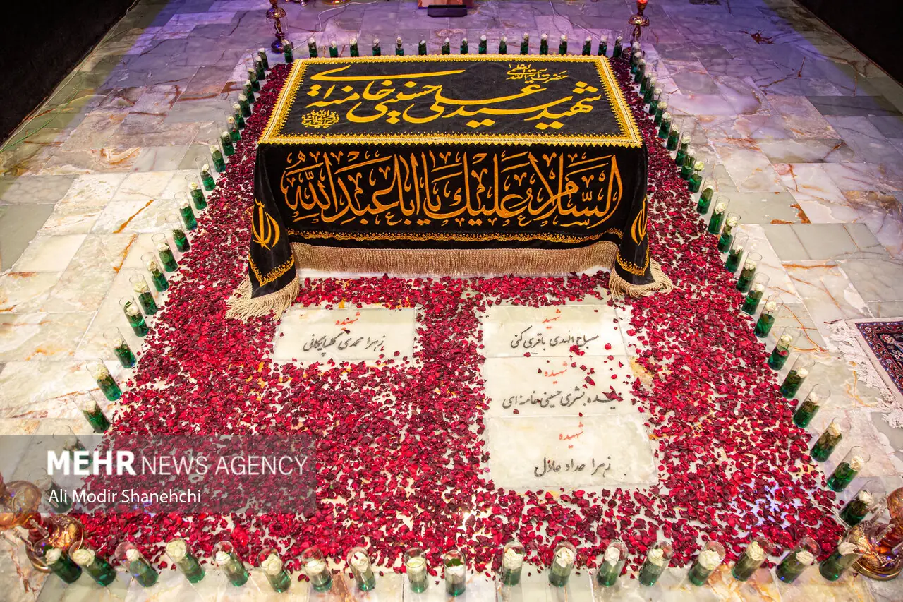  حضور پدر زهرای ۱۴ ماهه در رواق دارالذکر