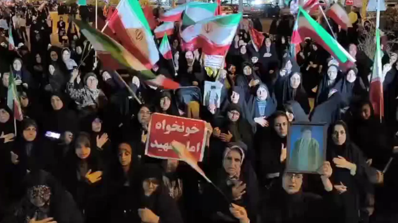 خونخواهی رهبر شهید در نکا