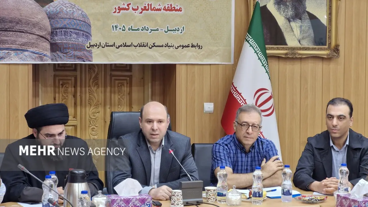 ارتباط مستمر با بازنشستگان، اولویت بنیاد مسکن اردبیل است