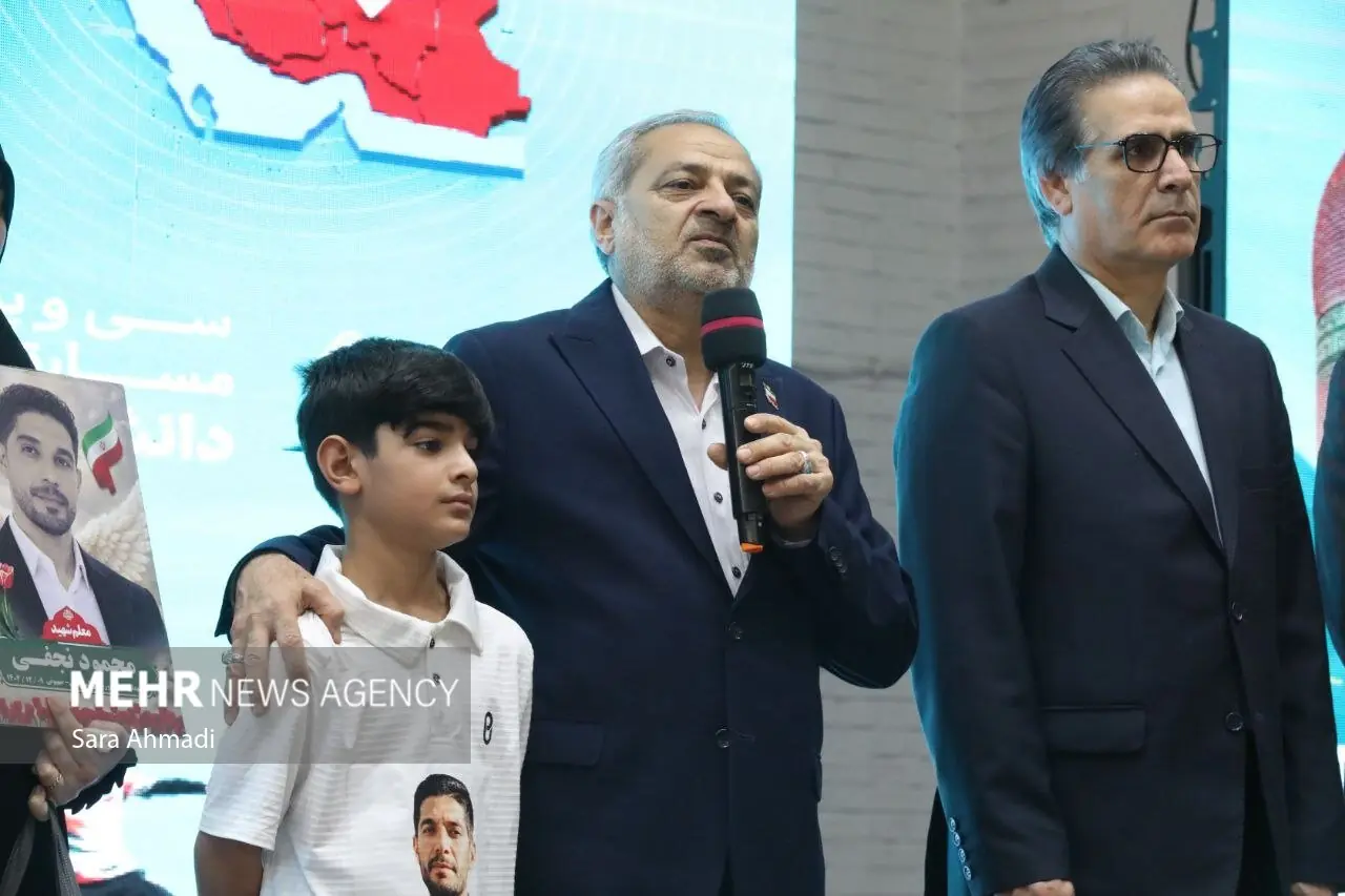 وزیر آموزش و پرورش: ۶ هزار فضای ورزشی دانشآموزی در کشور ایجاد شد