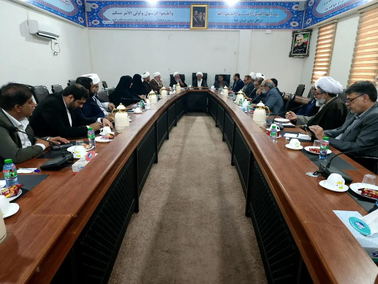  ارتباط نخبگان جهان اسلام باید به یک شبکه منسجم علمی و فکری تبدیل شود