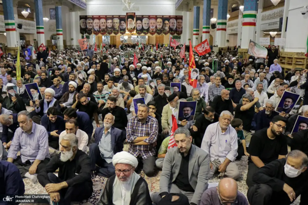 حرم حضرت معصومه(س) میزبان مراسم چهلمین روز تشییع رهبر شهید انقلاب اسلامی